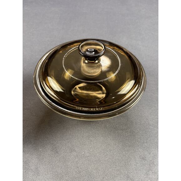 Corningware Pyrex Amber 322 (1 Qt.) & 323 (1.5 Qt.) Set of 2 with lids - Picture 2 of 14